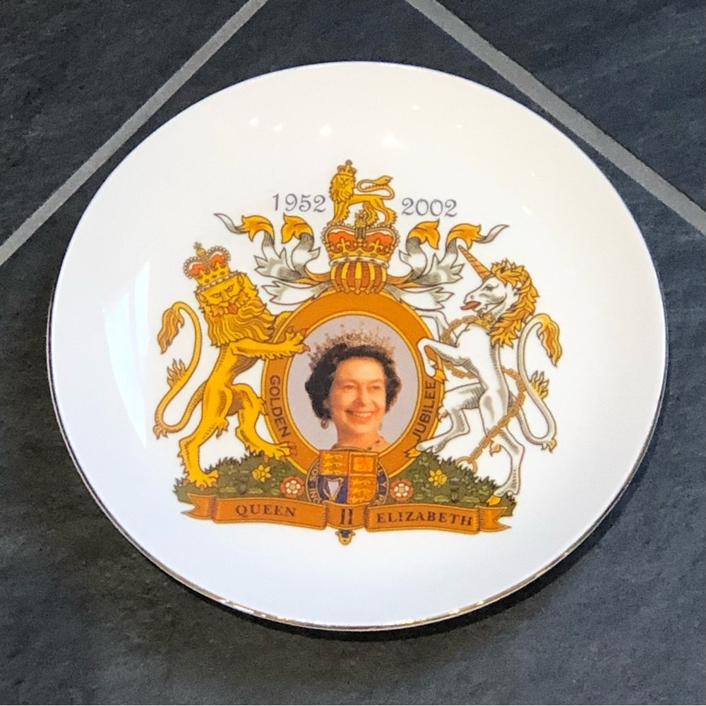 Collectable Plate Queen Elizabeth